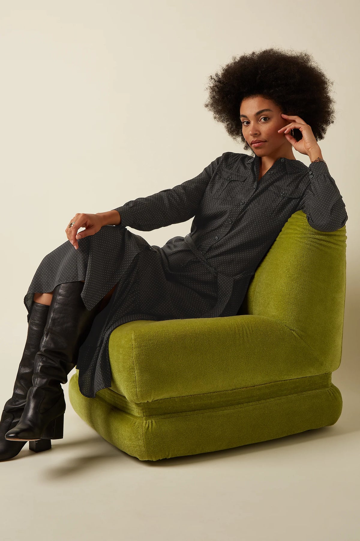 Kinglouie Kleid Olive Ruffle