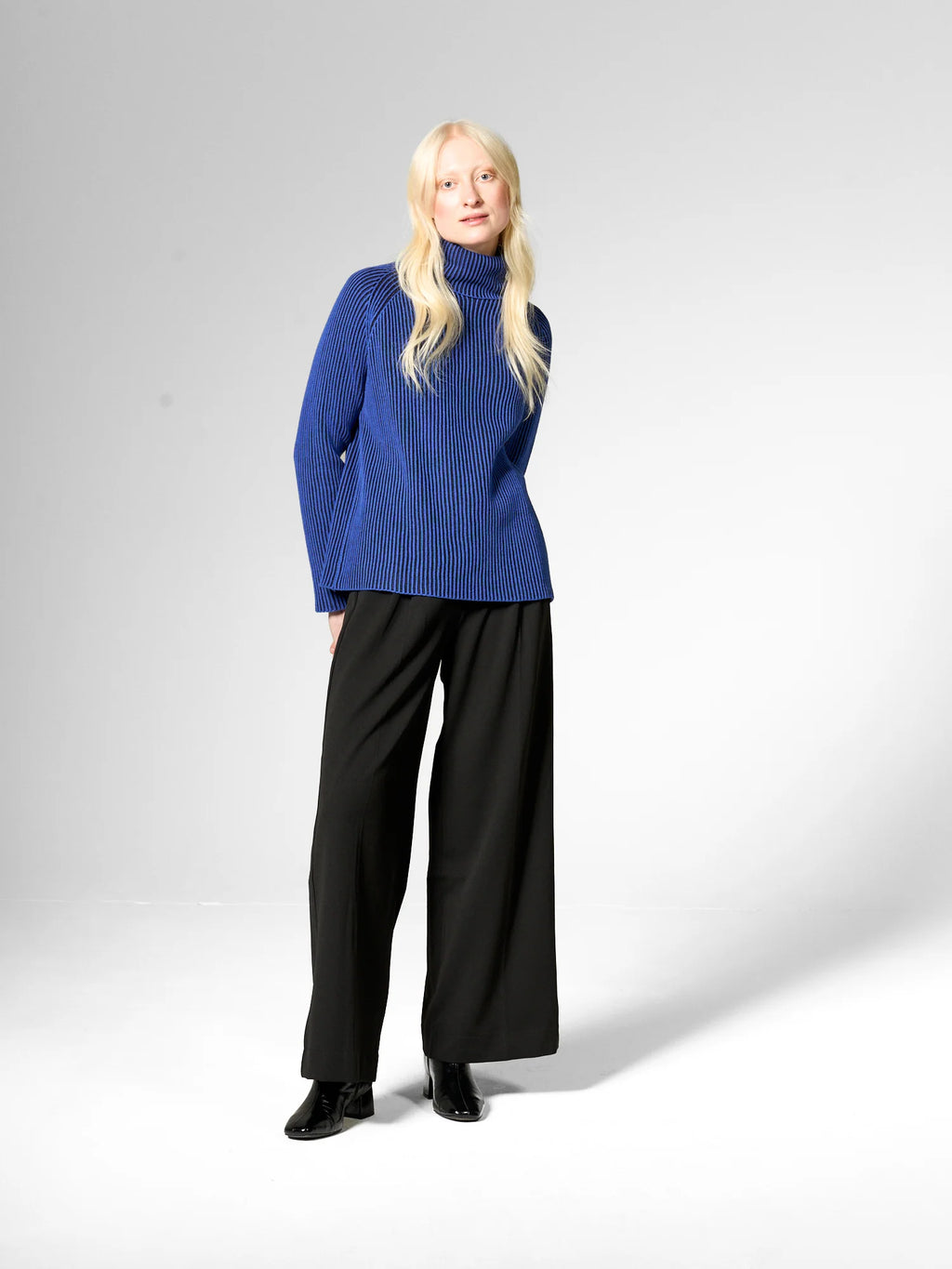 Mademoiselle Yeye Pullover Twin Tone