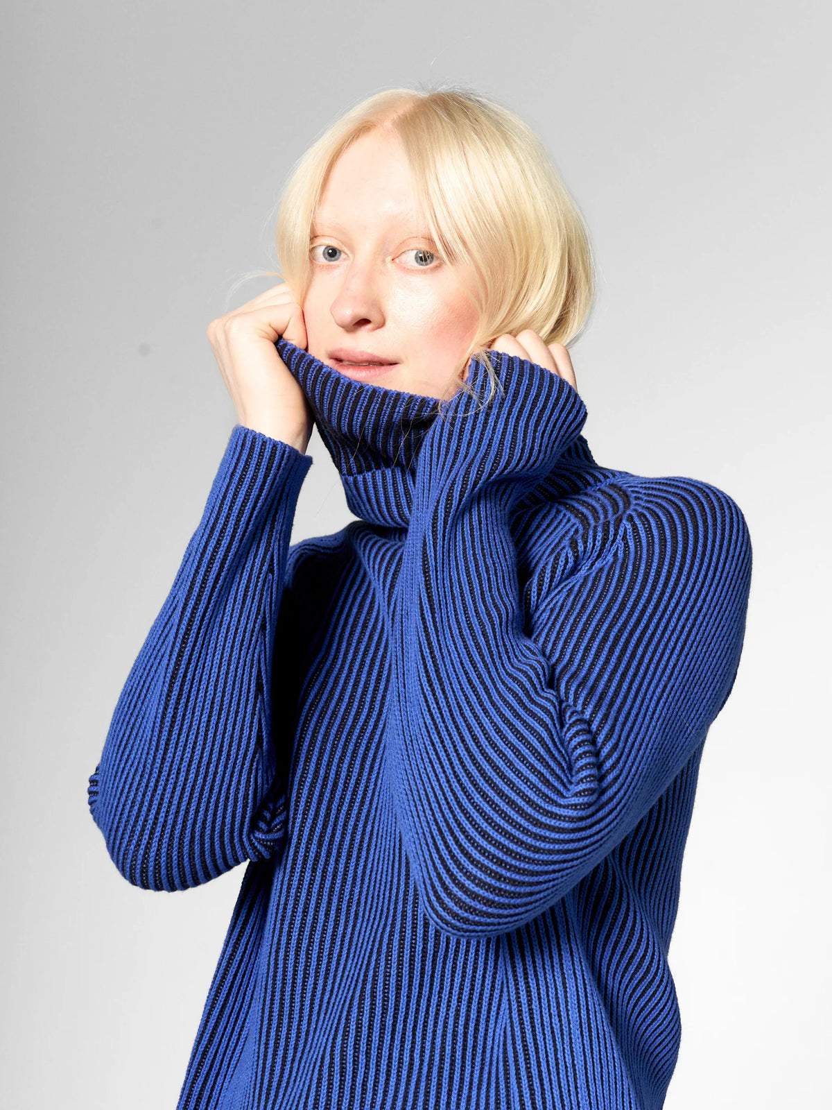 Mademoiselle Yeye Pullover Twin Tone