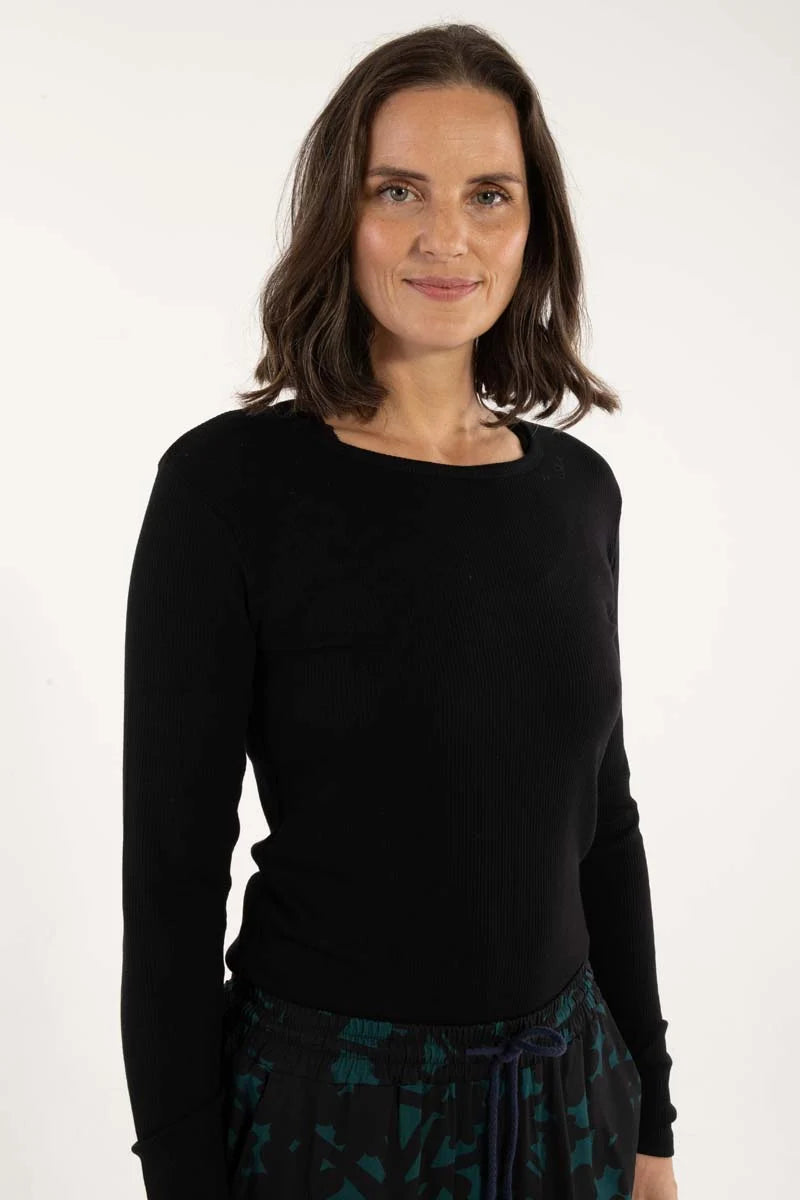 DANEFAE Danehero Ribbing Tee Black