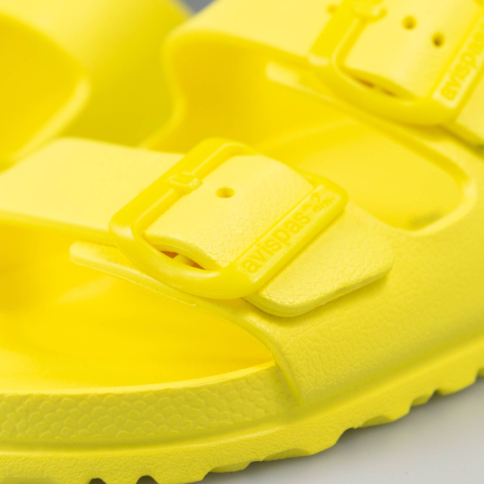 Kleidsam Fairfashion Duesseldorf AVISPAS New Coachella Gelb-Limette