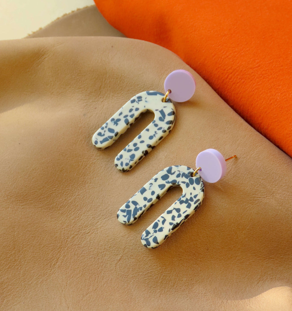 Niemalsmehrohne Ohrringe Slim Greige Dots