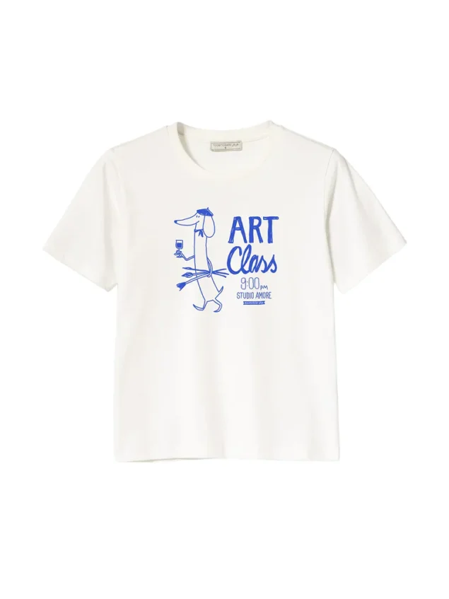 Mademoiselle YéYé T-Shirt aus Bio-Baumwolle Farbe/Muster: Ecru Komm mit zur Art Class ins Studio Amore! Nachhaltig und GOTS zertifiziert Weicher, leichter Baumwoll-Jersey Lockere Passform Normale Länge Rundhalsausschnitt Kurze Ärmel Großer Aufdruck vorne 100% Baumwolle (organic) GOTS zertifziert