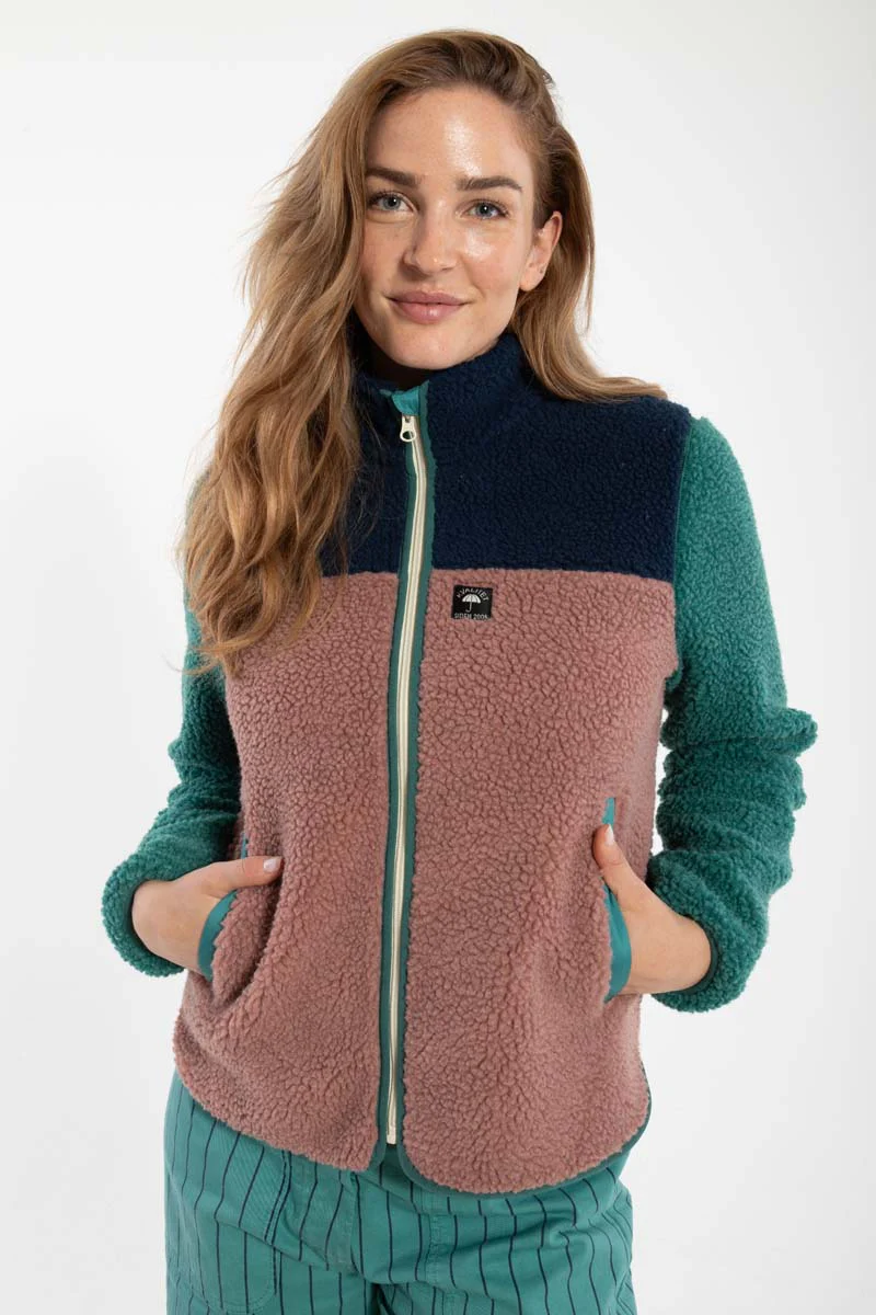 danefae Fleece Zip-up Danebirk Weiche Fleecejacke Mit Frontreißverschluss und Seitentaschen kleidsam düsseldorf fairfashion